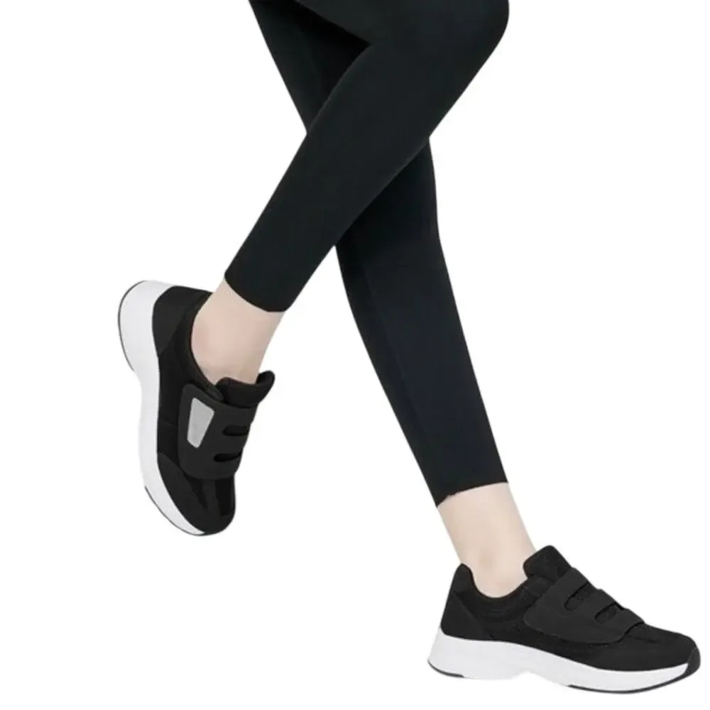 BRAND NEW ~ Women's Black & White Breathable Running Sneakers Shoes ~ 10